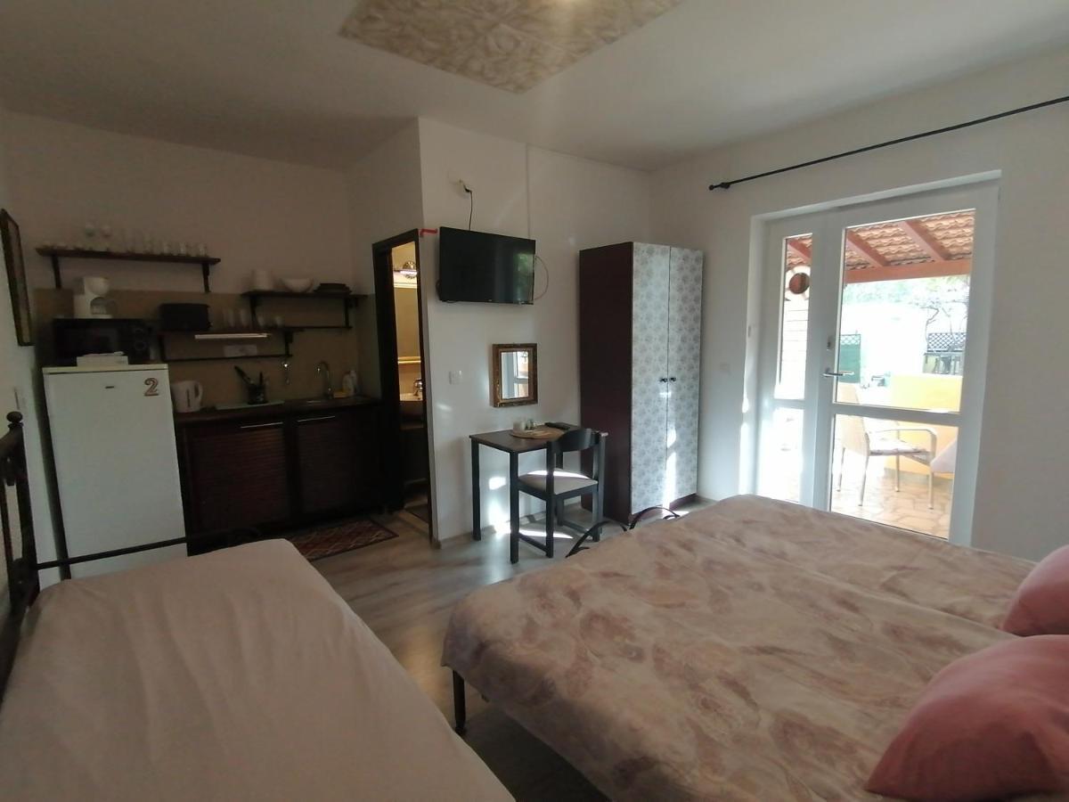 Slim Apartman I Sobe Медулин Экстерьер фото