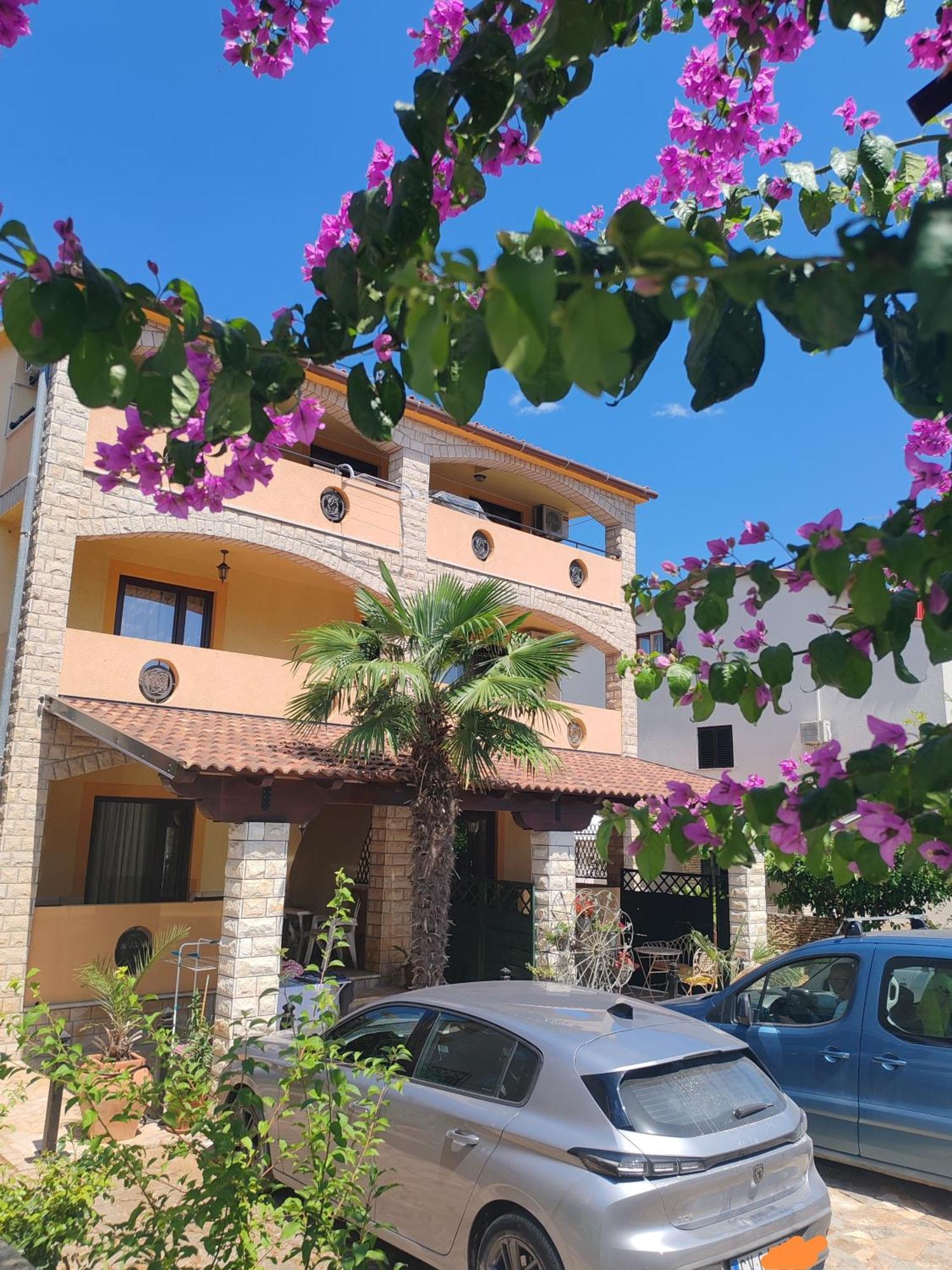 Slim Apartman I Sobe Медулин Экстерьер фото